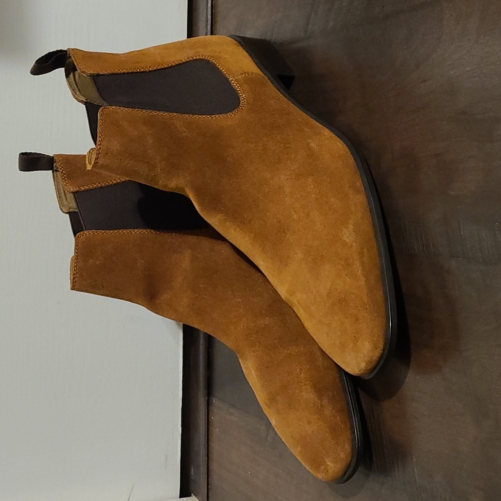 Chelsea Boots